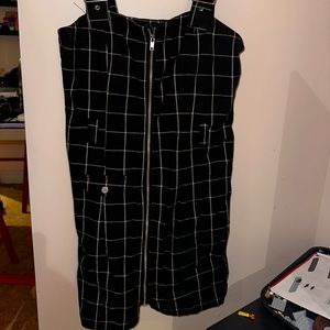 Black and white dress